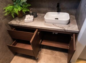 23d166051efb4043ce6a2e63328beff